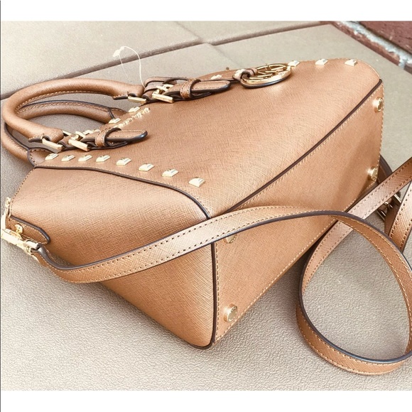 Michael kors medium studded Ciara crossbody bag - Picture 5 of 8